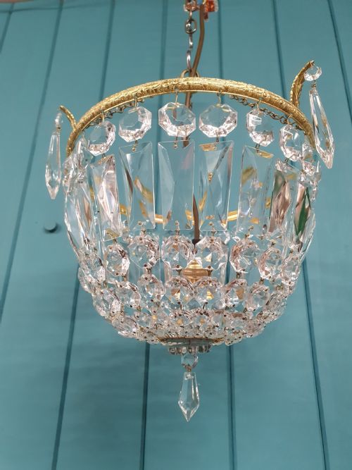 EARLY 20TH CENTURY BAG CHANDELIER WITH COFFIN PRISMS 11 - ADDITIONAL PHOTO 1