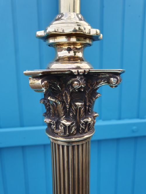 VICTORIAN STANDARD LAMP IN BRASS C1880 - ADDITIONAL PHOTO 4