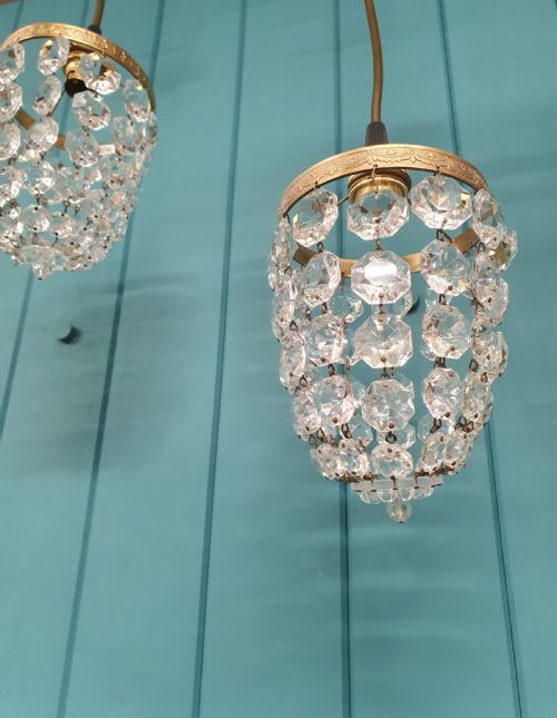 ANTIQUE SMALL PAIR BAG CHANDELIER 4 - ADDITIONAL PHOTO 1