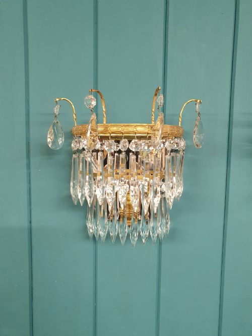 ANTIQUE PAIR OF CUT GLASS CRYSTAL WALL LIGHTS - ADDITIONAL PHOTO 3