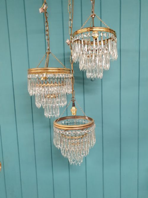 THREE EARLY 20TH CENTURY SPIKE CHANDELIERS 8 - ADDITIONAL PHOTO 1