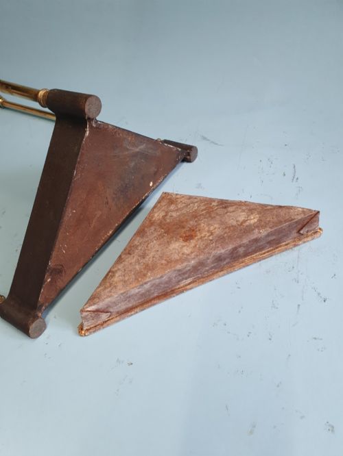 ANTIQUE BRASS CORNER STICK STAND 17 - ADDITIONAL PHOTO 2
