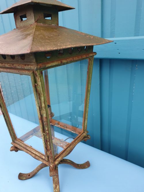 VICTORIAN GREEN PAINTED GARDEN LANTERN CONVERTED FROM GAS - ADDITIONAL PHOTO 1