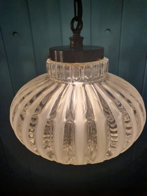 EARLY 20TH CENTURY BRASS MOULDED GLASS PENDANT LIGHT 12 - ADDITIONAL PHOTO 4
