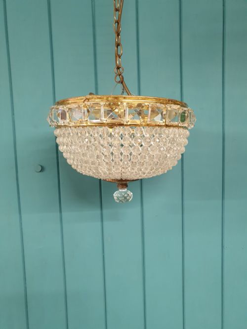 EARLY 20TH CENTURY BRASS CUT GLASS TAPERED BAG CHANDELIER 8