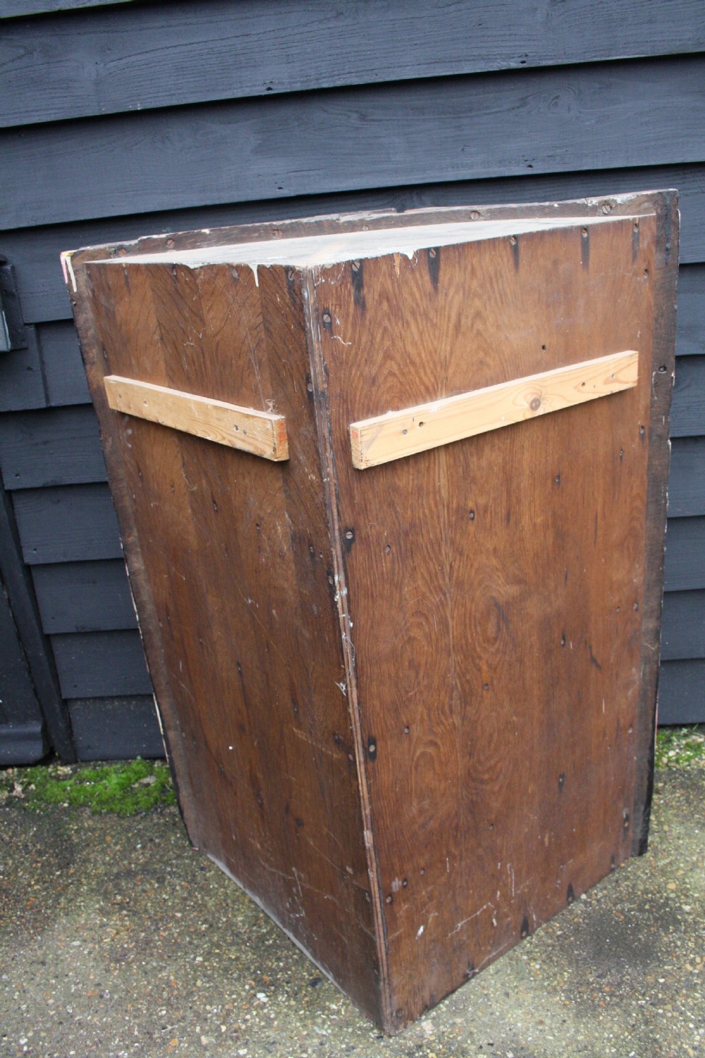 Mid 18th century oak corner cupboard View IV