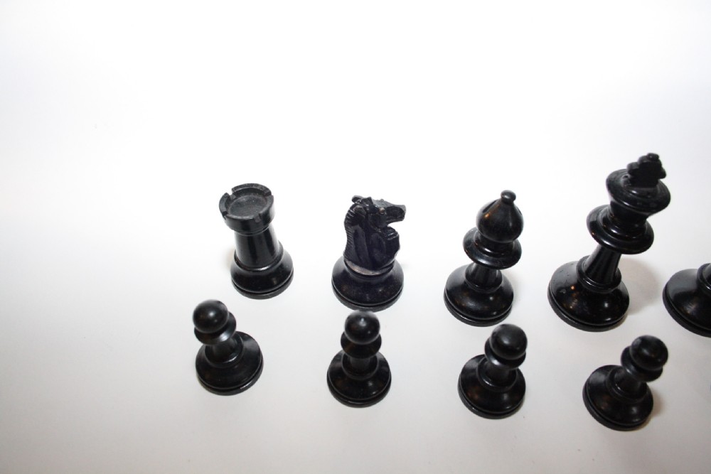 Early 20th century chess set View VIII