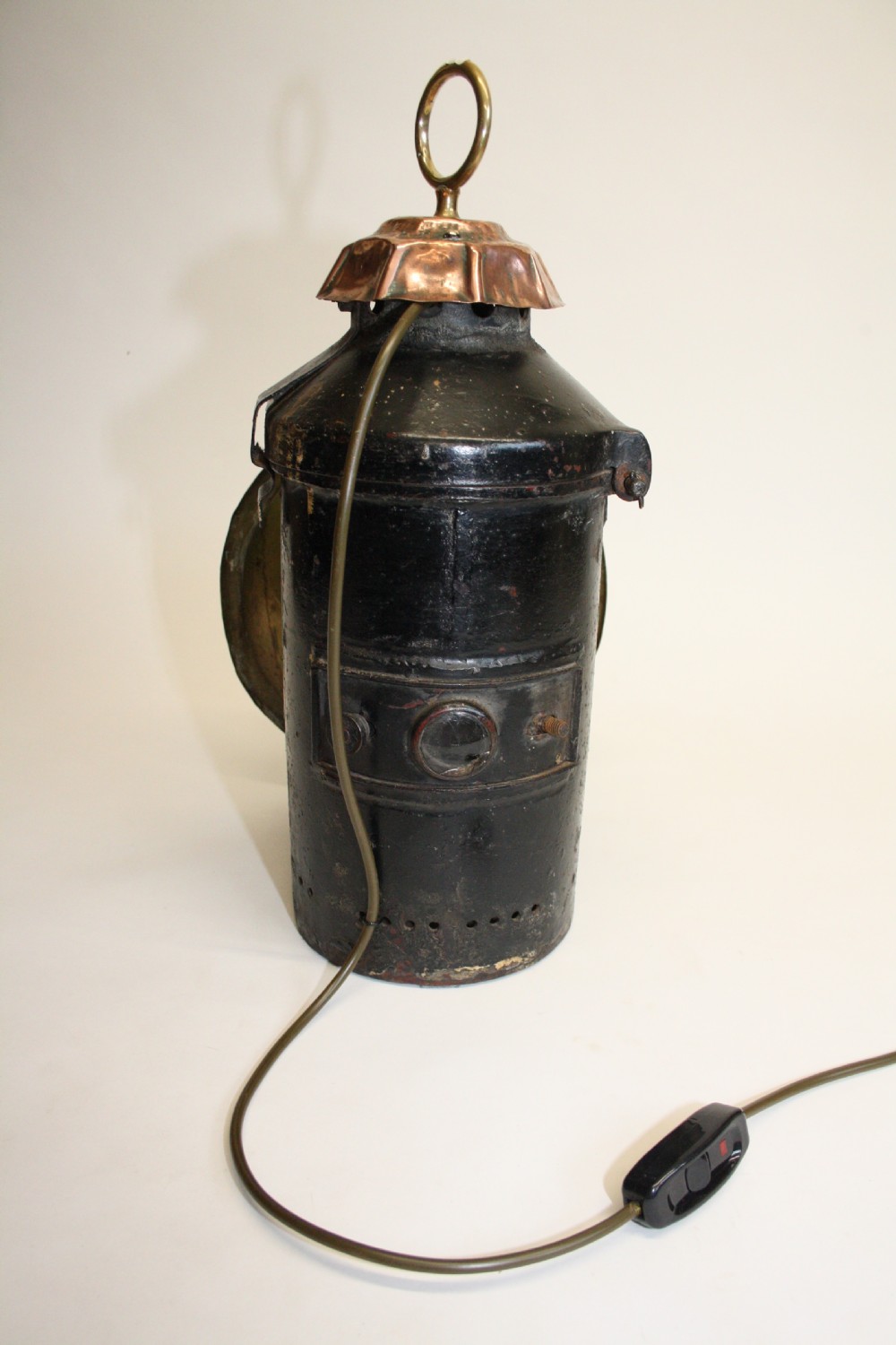 Early 20th century Railway light View V