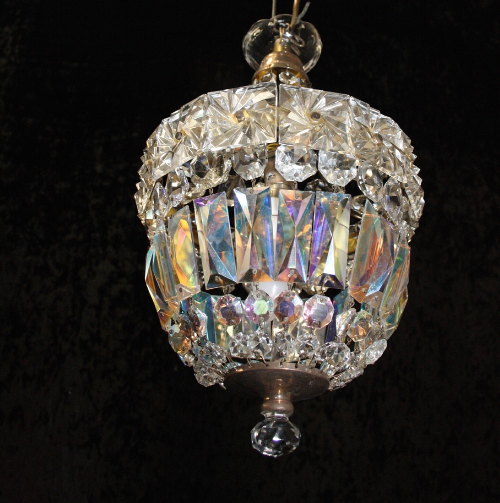 Early 20th century prism bag chandelier View VIII