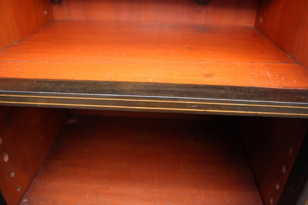 Early 19th century Breakfront  bookcase, super quality View X