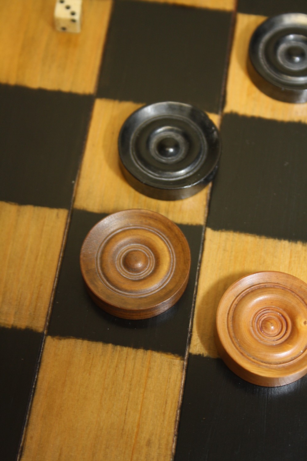 Late 19th century games compendium chess set View XI