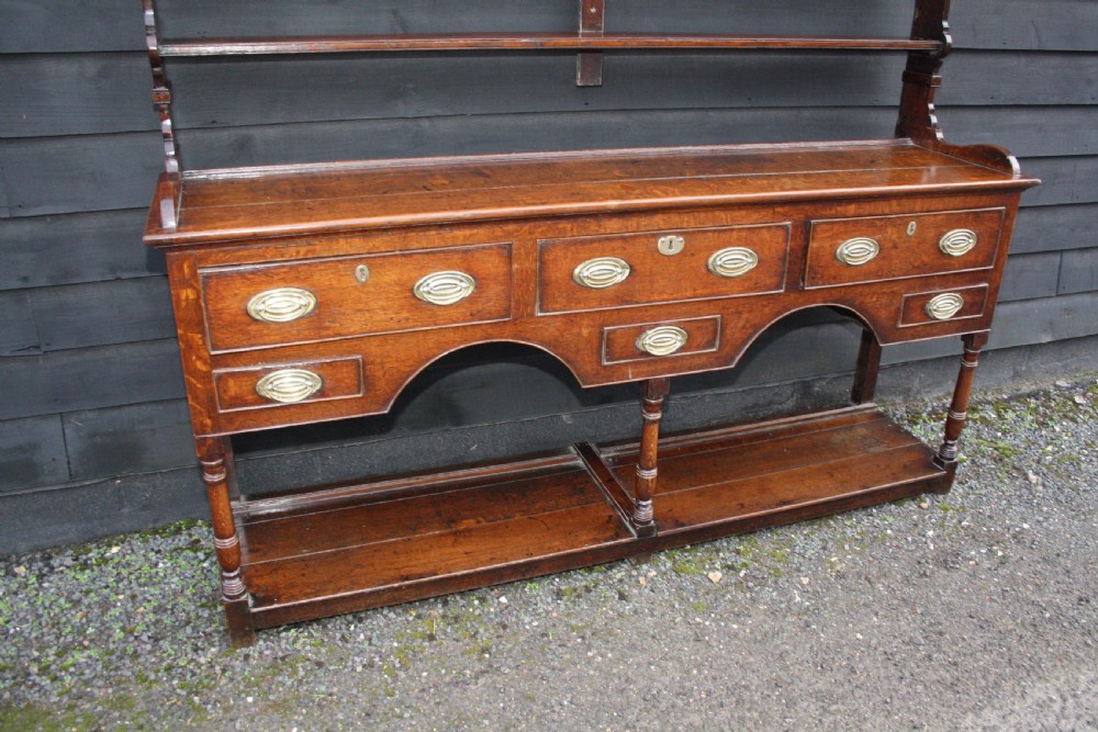 Georgian pot board oak dresser C1780 View II