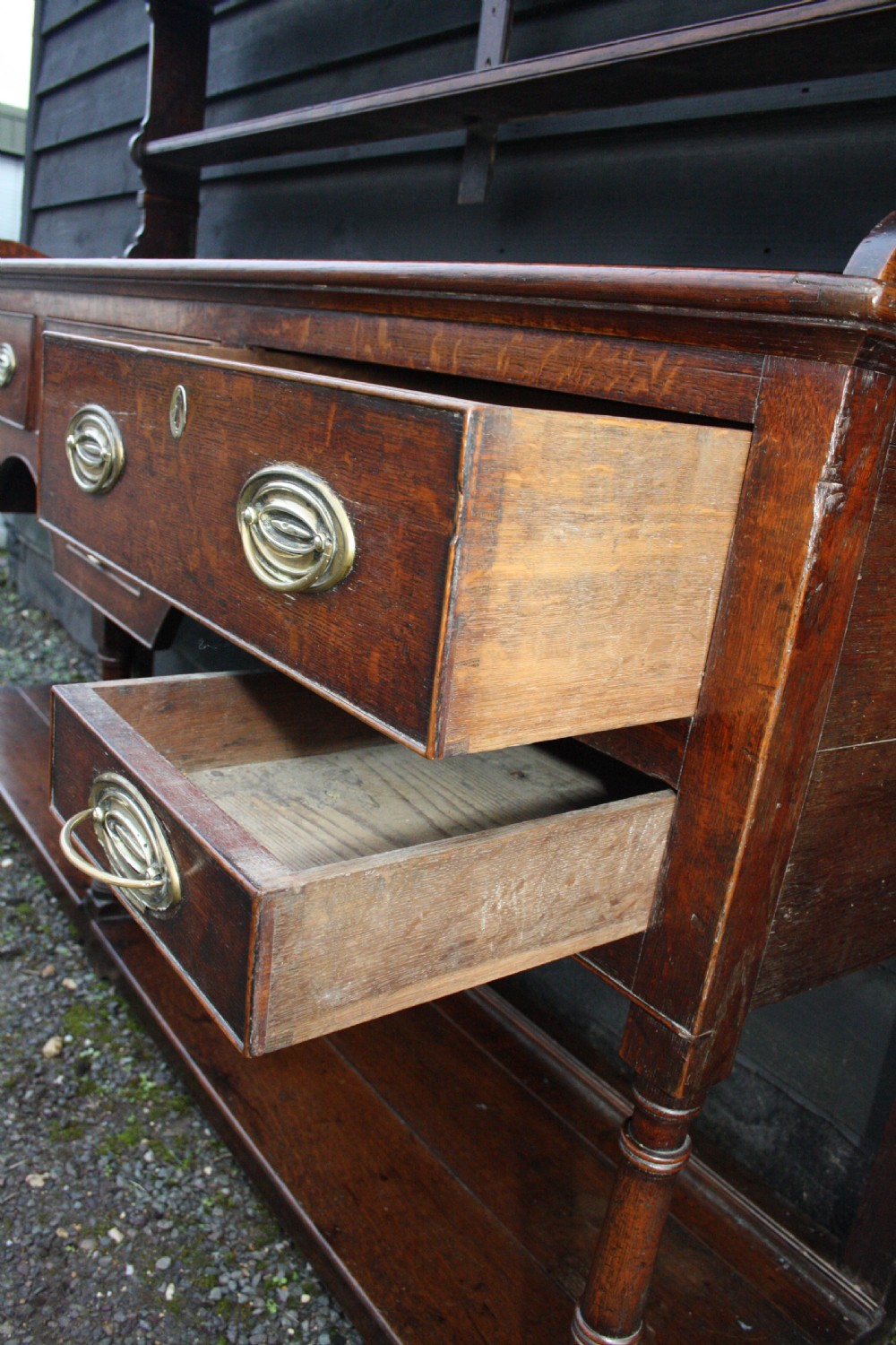 Georgian pot board oak dresser C1780 View V