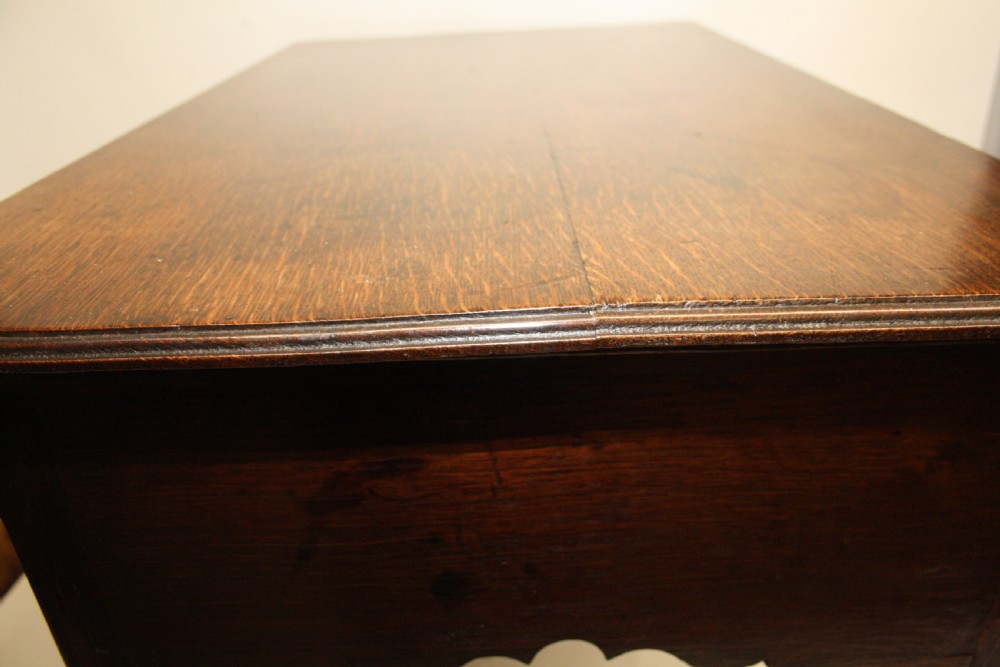 Oak lowboy good colour C1760 View X
