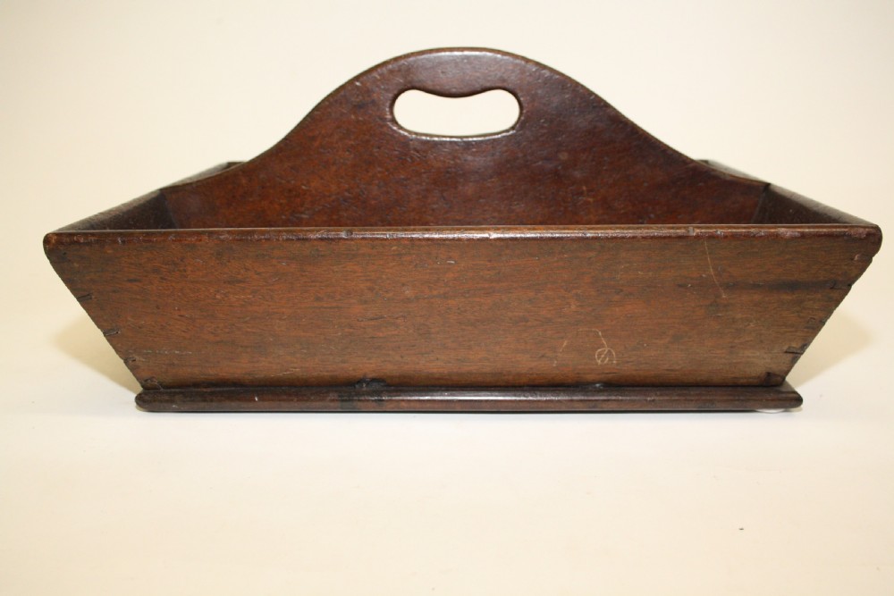 19th-century cutlery box View II