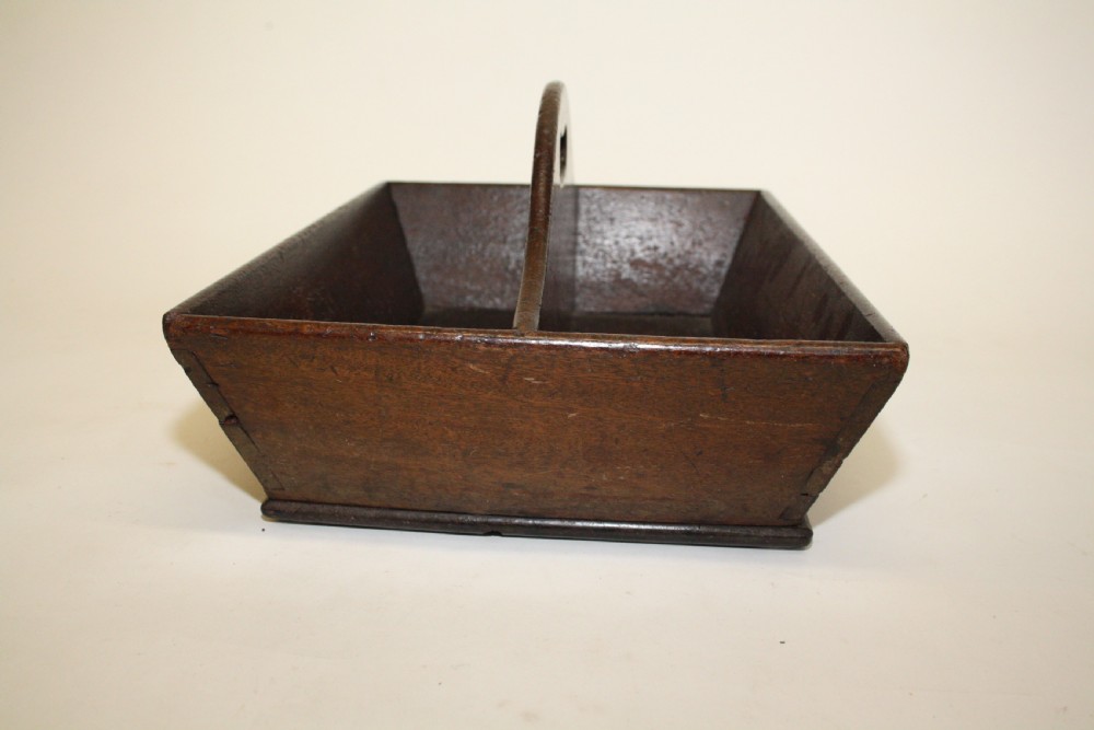 19th-century cutlery box View III