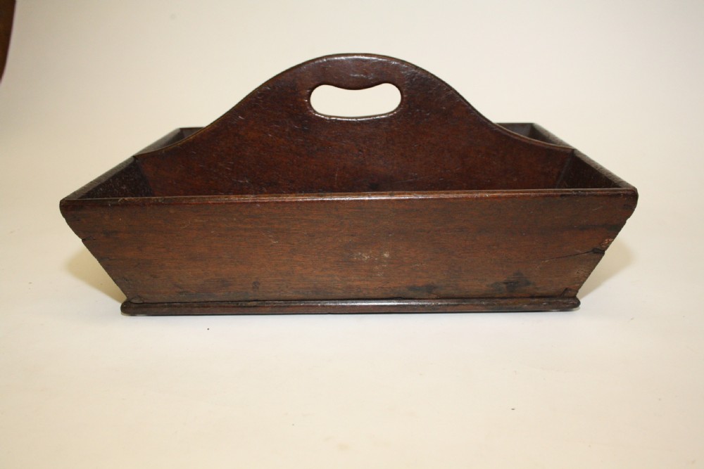 19th-century cutlery box View IV