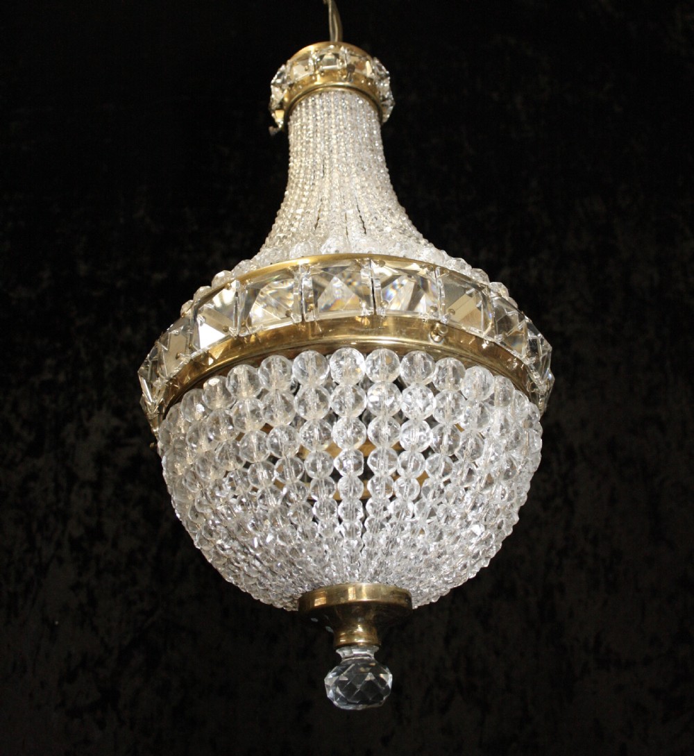 Pair of early 20th century Italian Chandeliers  View IV