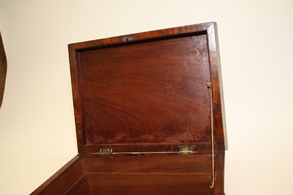 Sarcophagus shaped jewellery box circa 1820 View VI