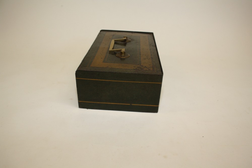 Steal strong box with cash tray View V