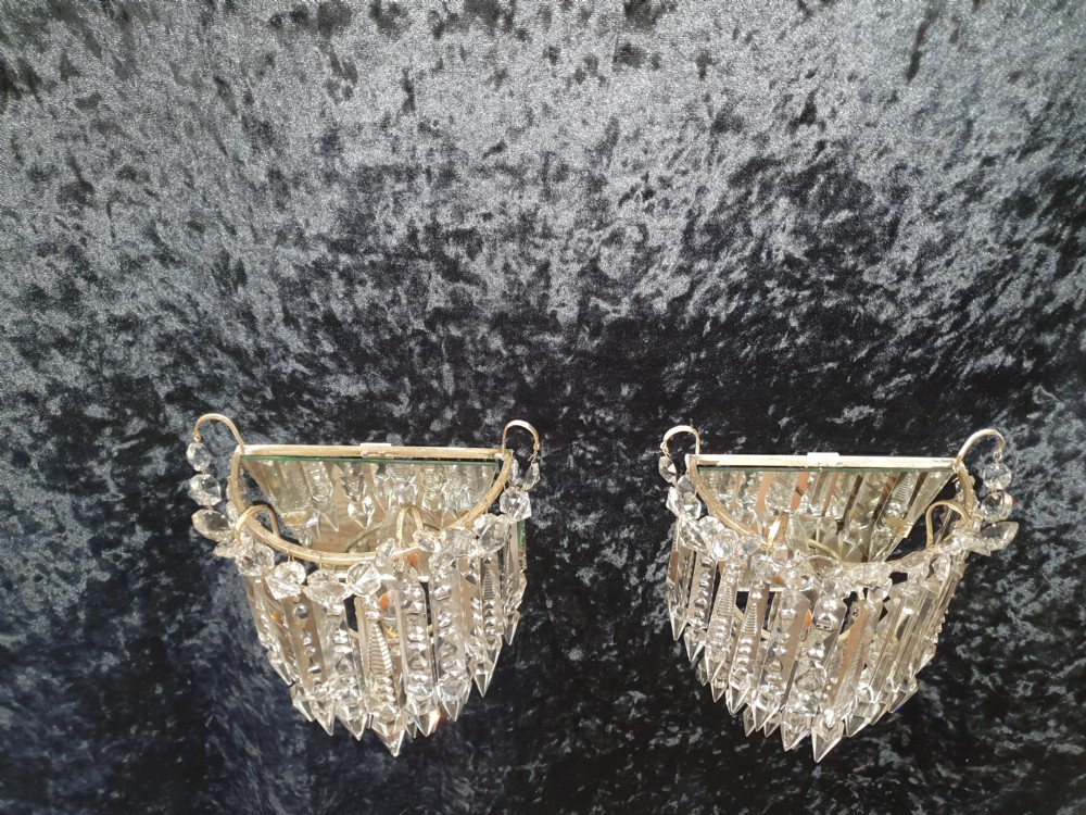 Early 20th century pair of lustre wall lights with silvered finish View IV