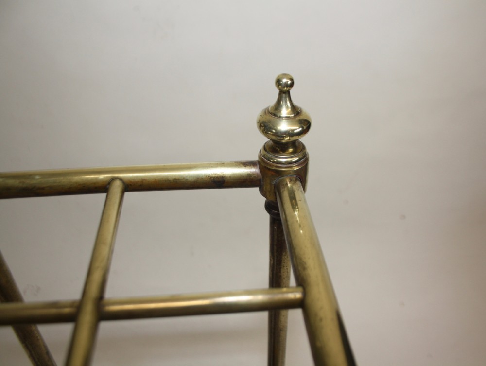 Late 19th century Small square sticks stand View III
