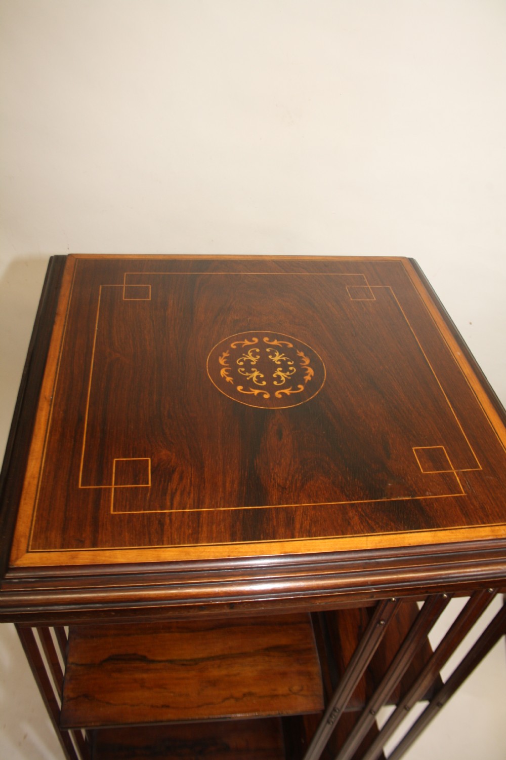 19th century Rosewood revolving bookcase View II