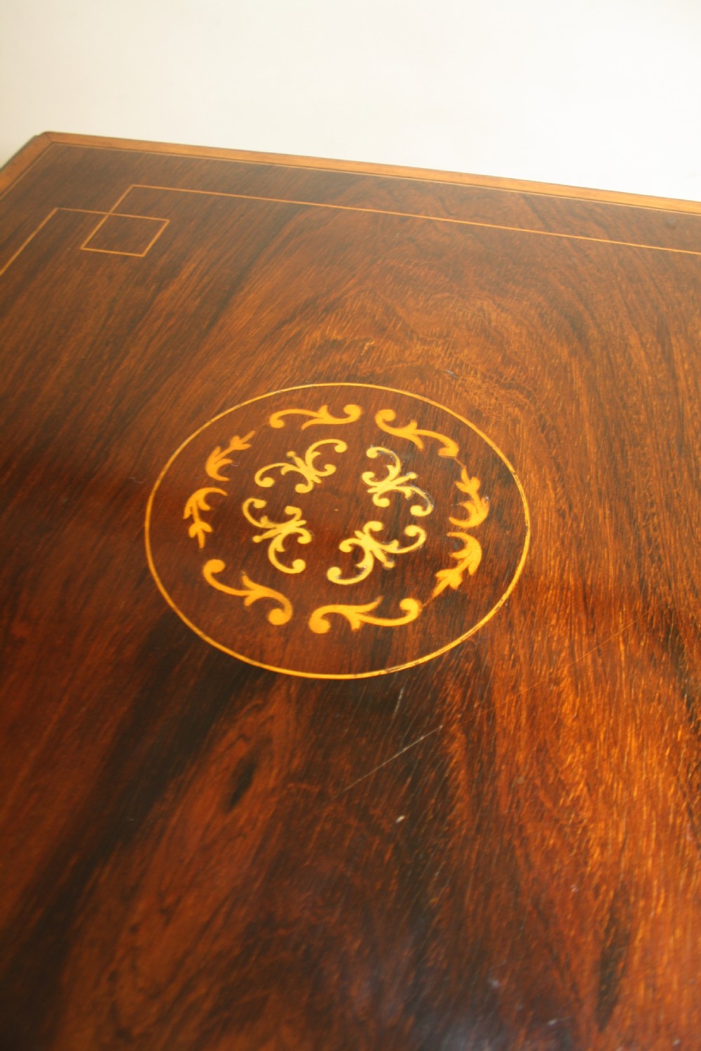 19th century Rosewood revolving bookcase View IV
