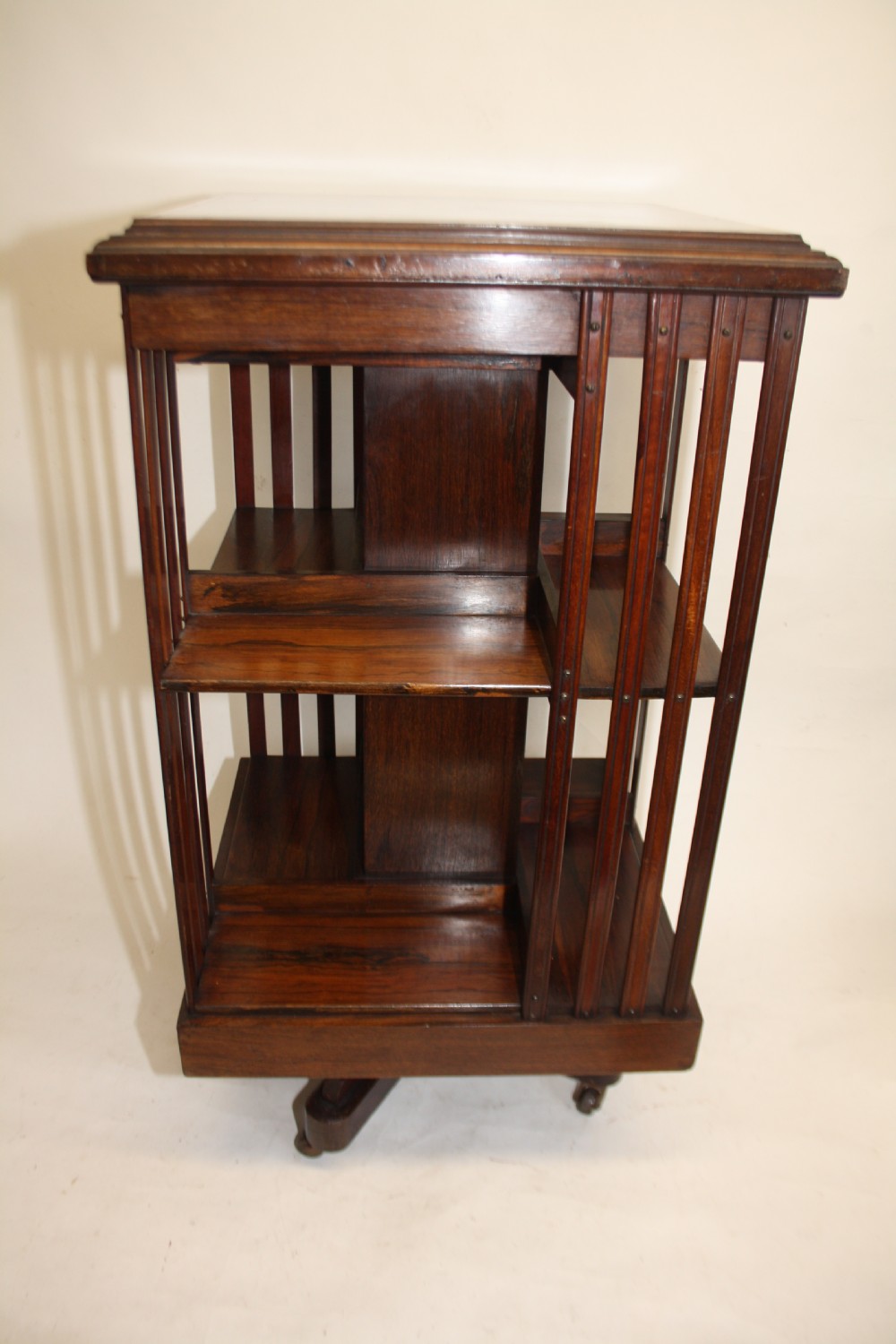 19th century Rosewood revolving bookcase View VII