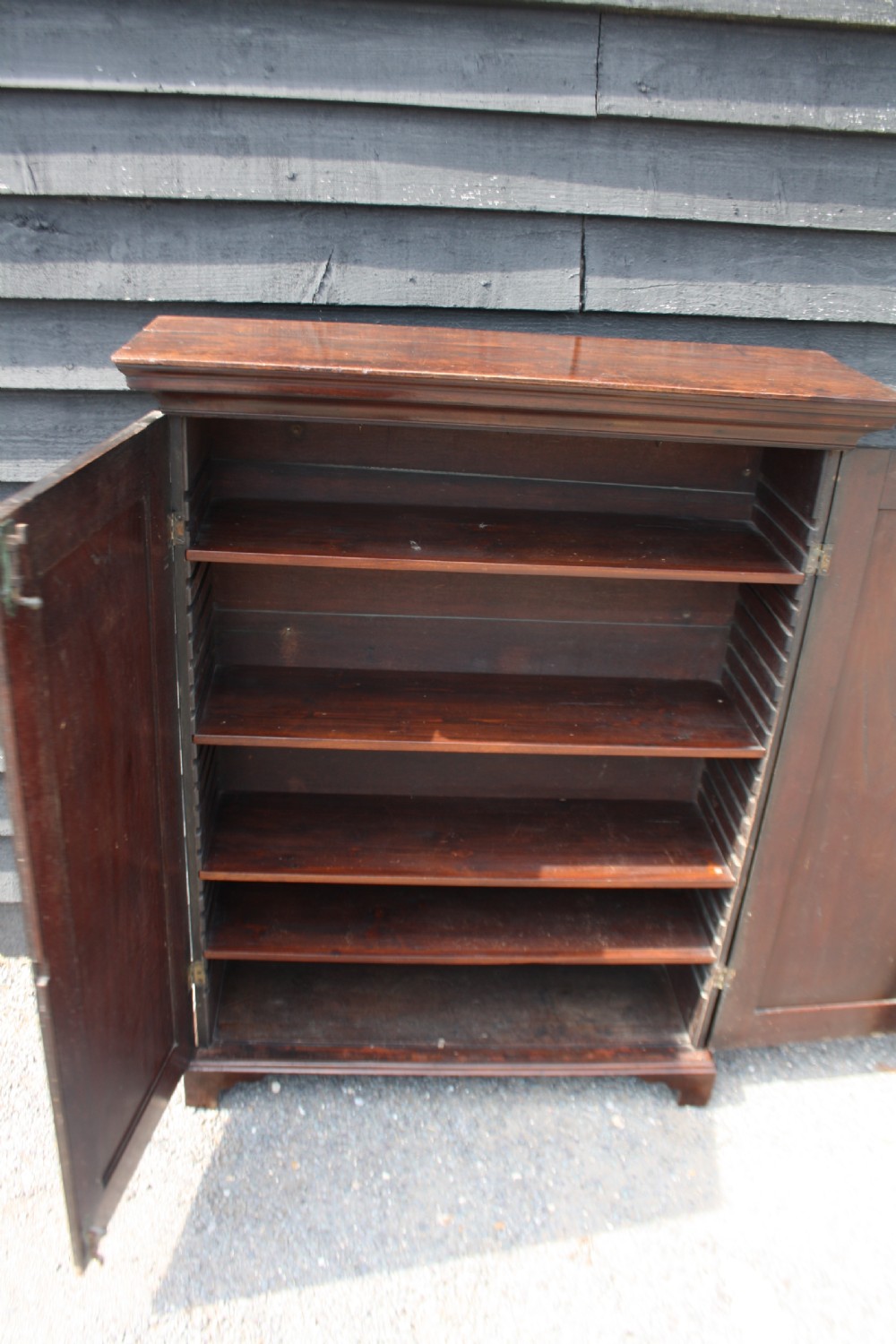 George II mahogany bookcase  View III