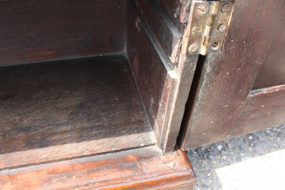 George II mahogany bookcase  View IV