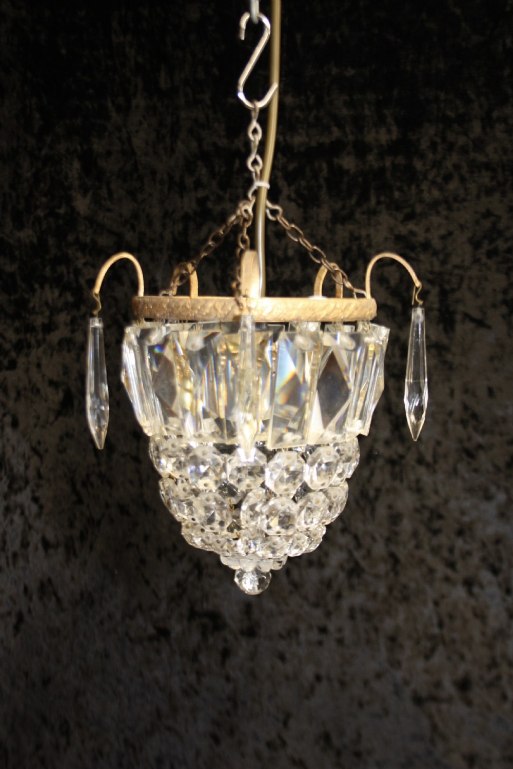 Early 20th century small bag chandelier