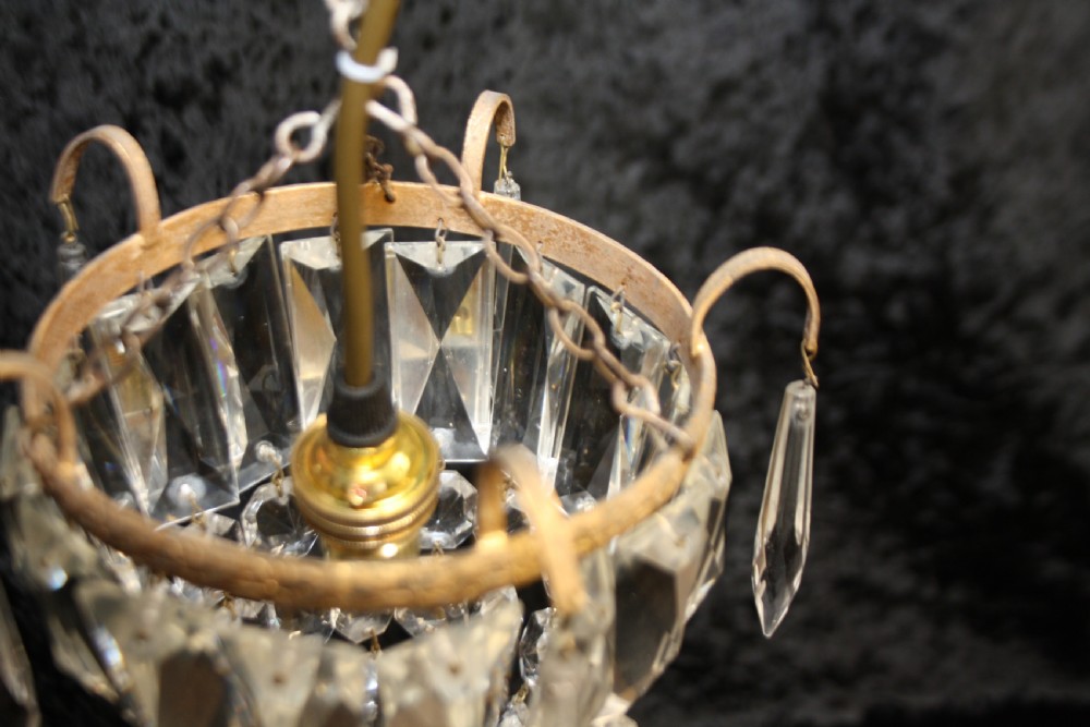 Early 20th century small bag chandelier View VI