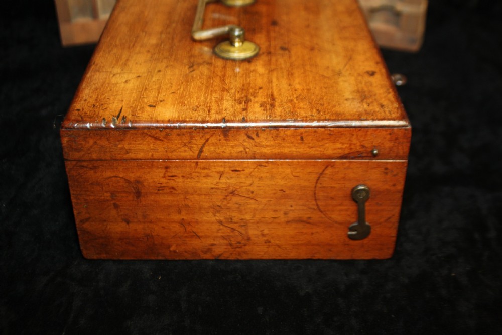 Late Georgian sovereign box C1810 View II