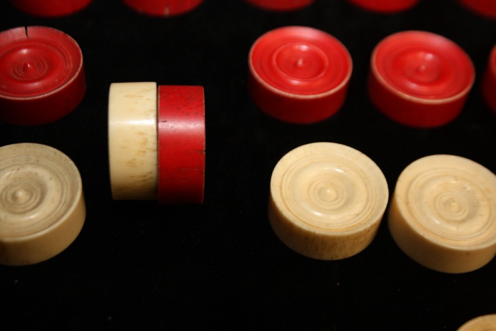 Late 19th century bone drafts set View IX