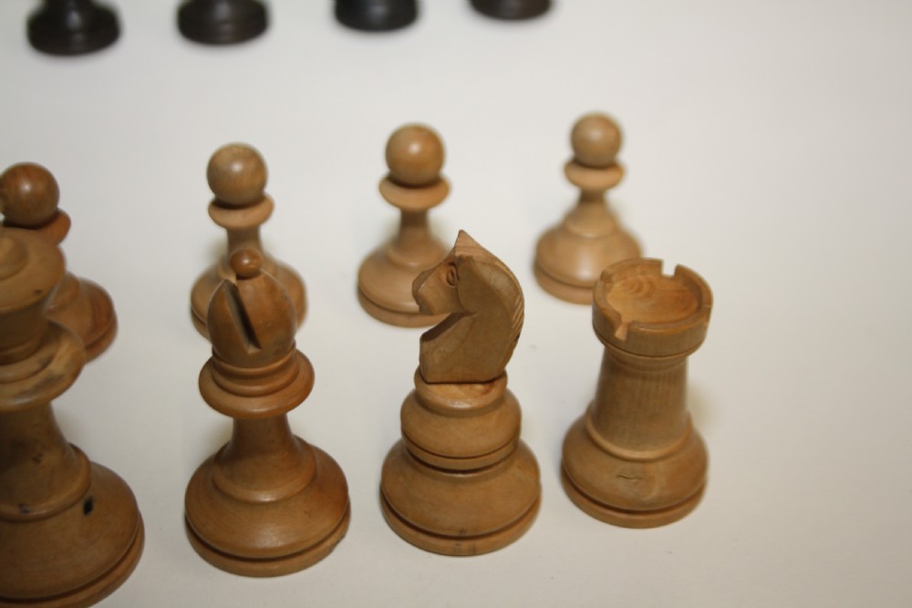 Early 20th century chess set View IX
