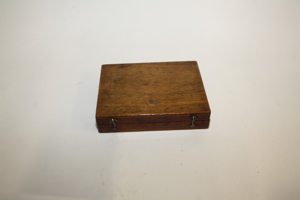 Early 20th century miniature travelling chess set View VII