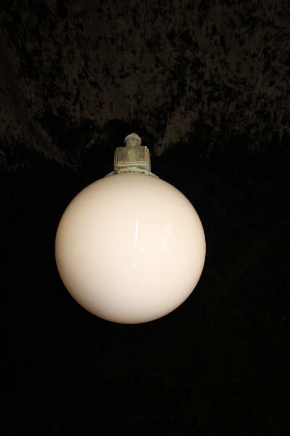 Early 20th century Green globe wall light View VIII