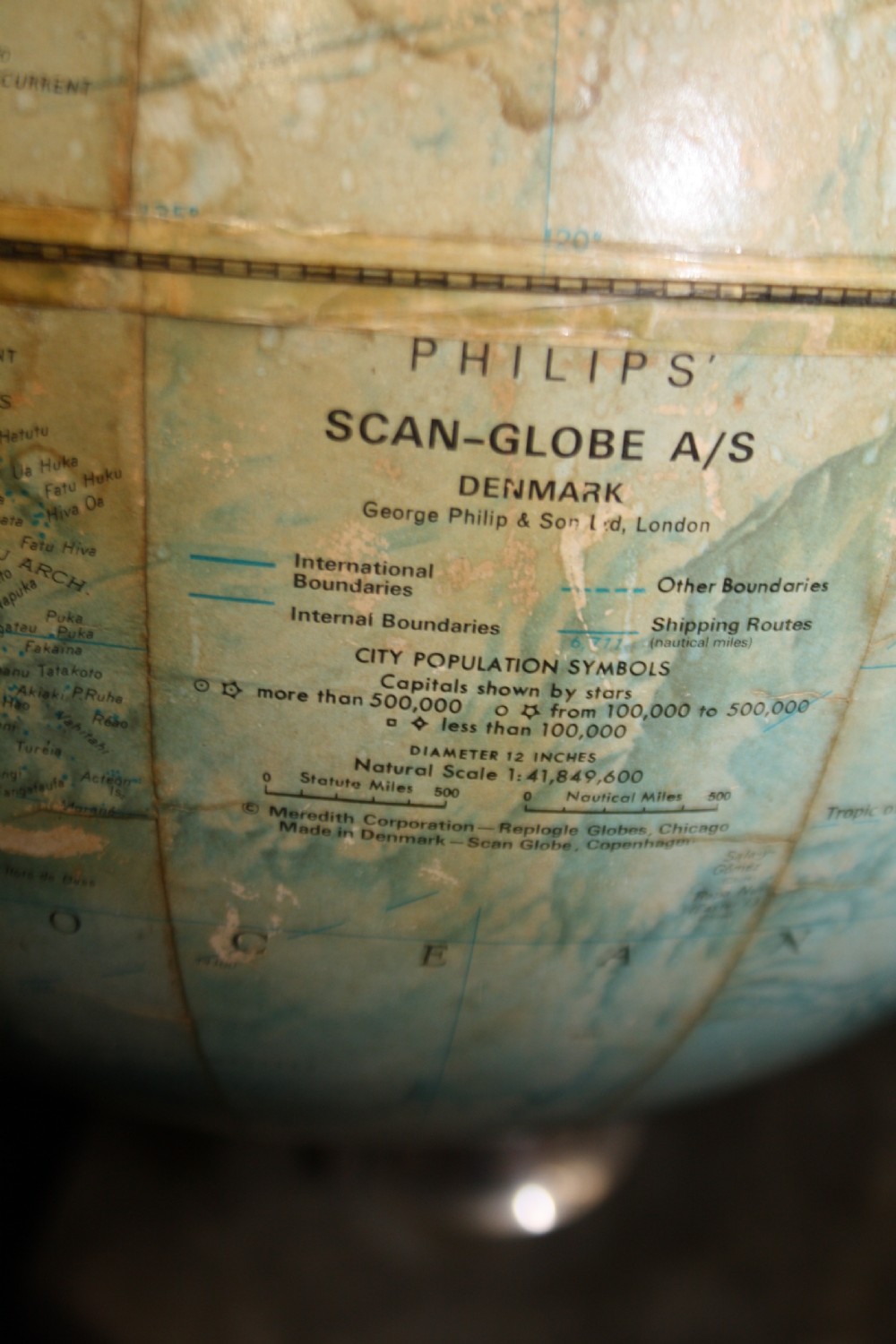 Early 20th century Globe with bakelite base View VI