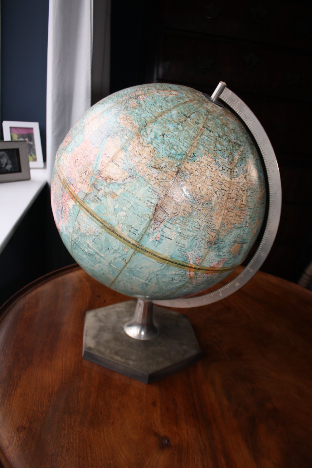 Early 20th century Globe with bakelite base View IX