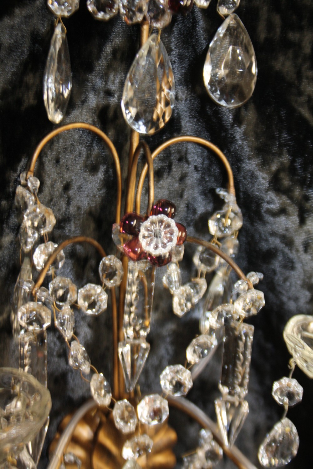 Early 20th century Pair of wall lights with swags drip bowls and red flowers View IV