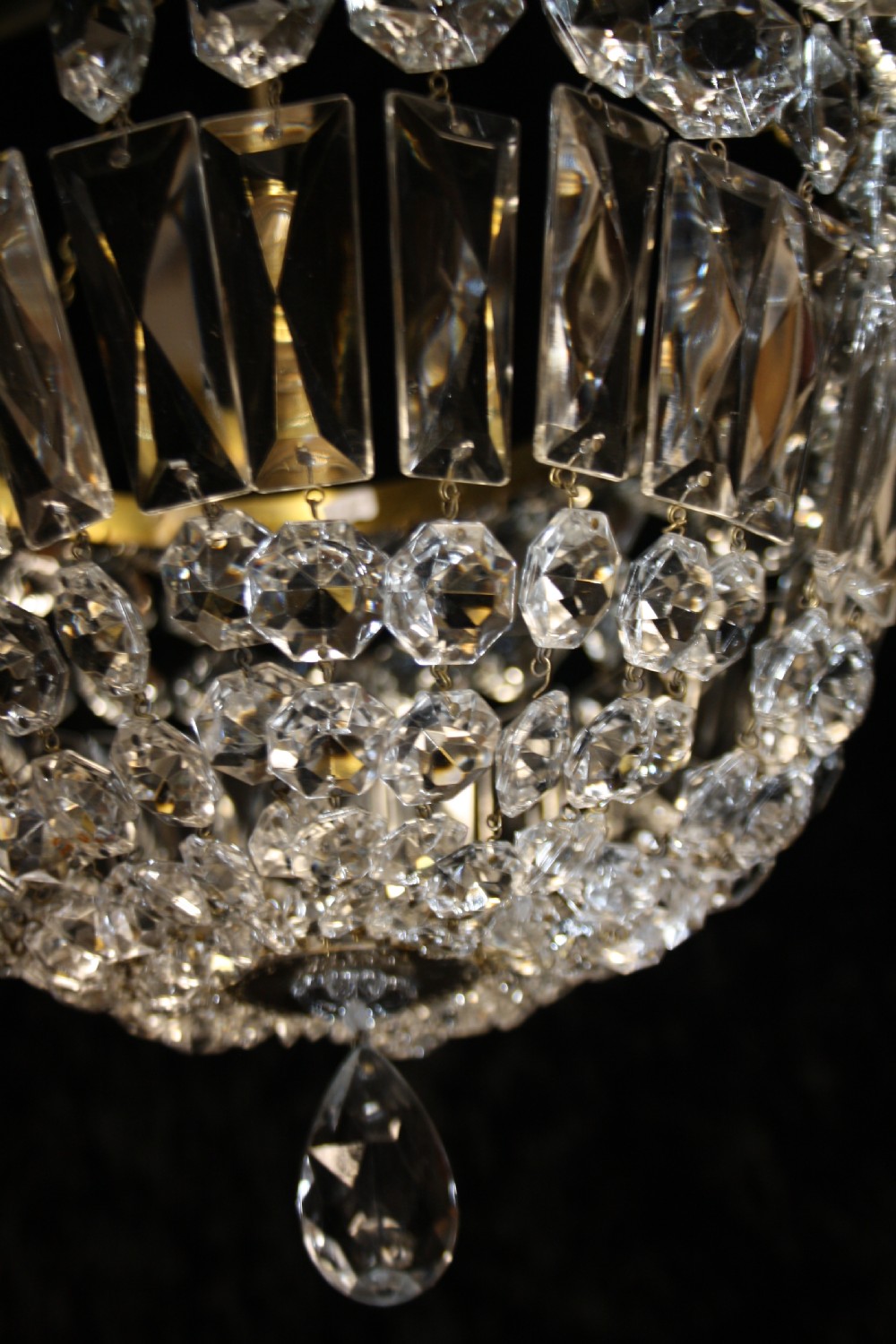 Early 20th century prism bag chandelier View VIII