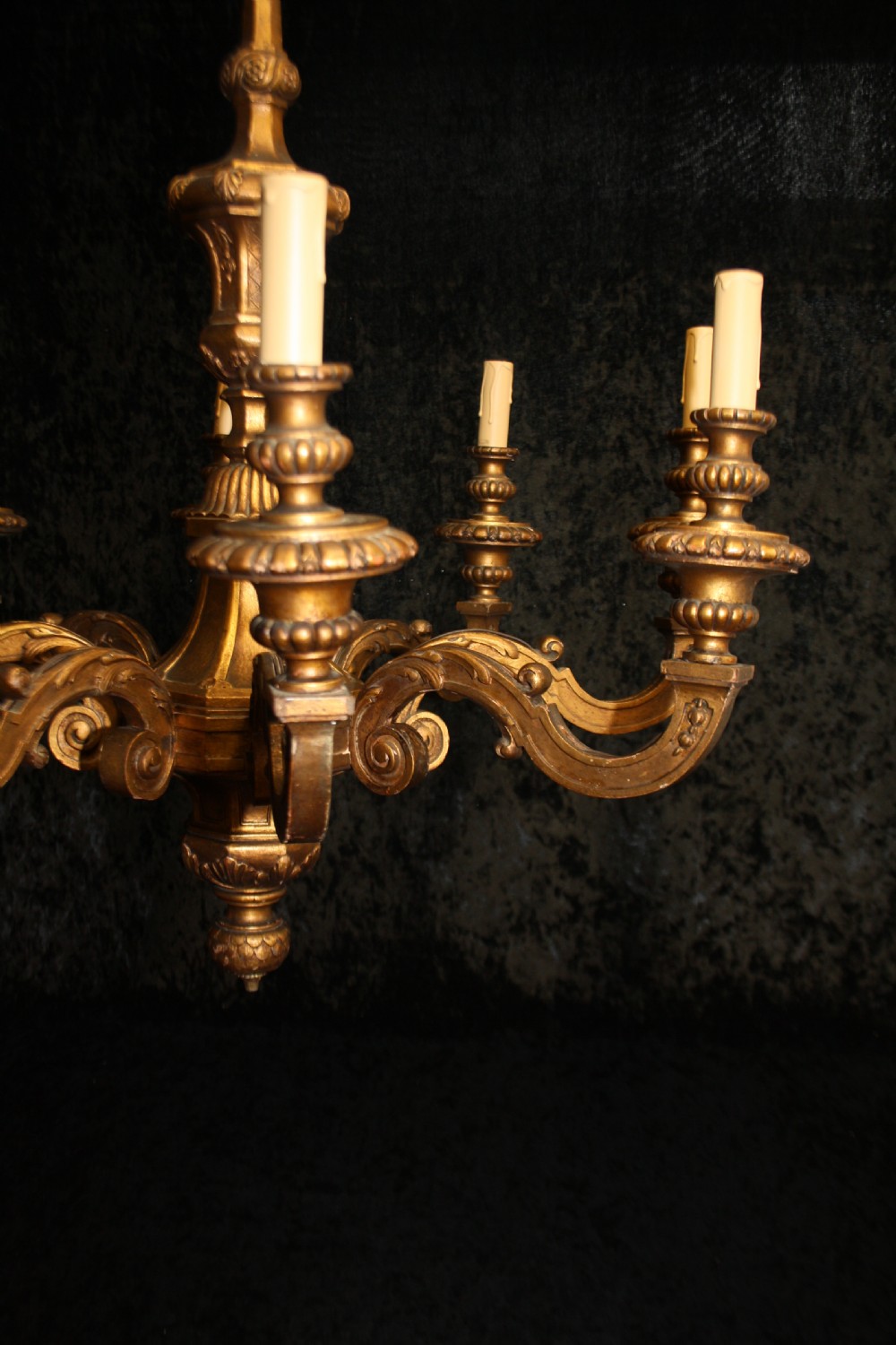 Early 20th century gilt wooden chandelier View IX