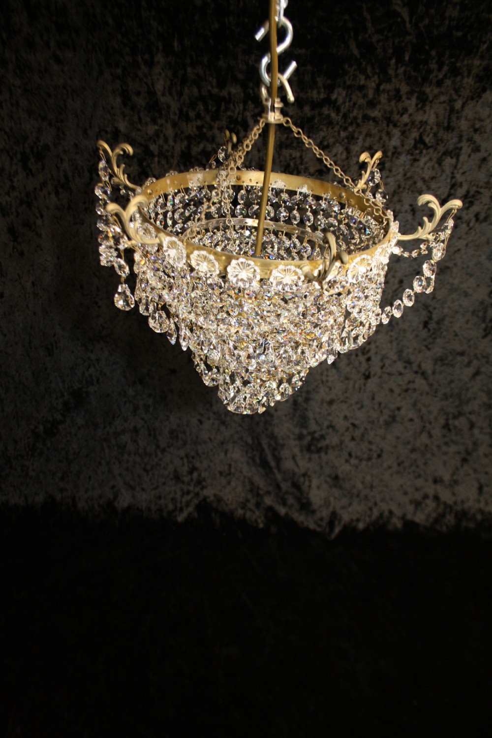 Early 20th century pair of drippy chandeliers View IV