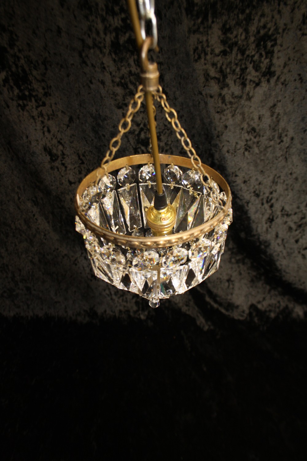 Early 20th century Small prism bag chandelier View V