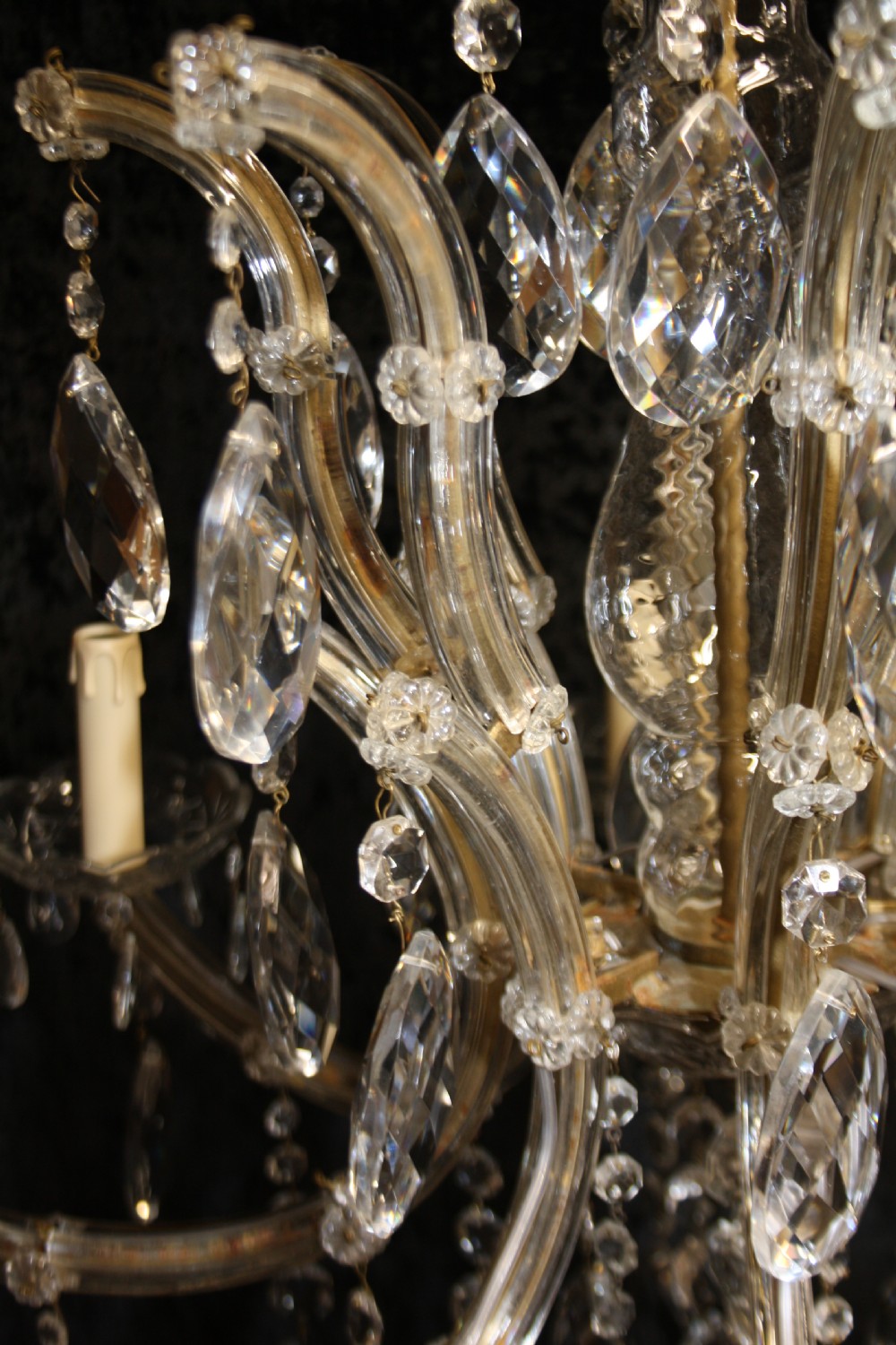 Early 20th century glass and crystal chandelier View XI