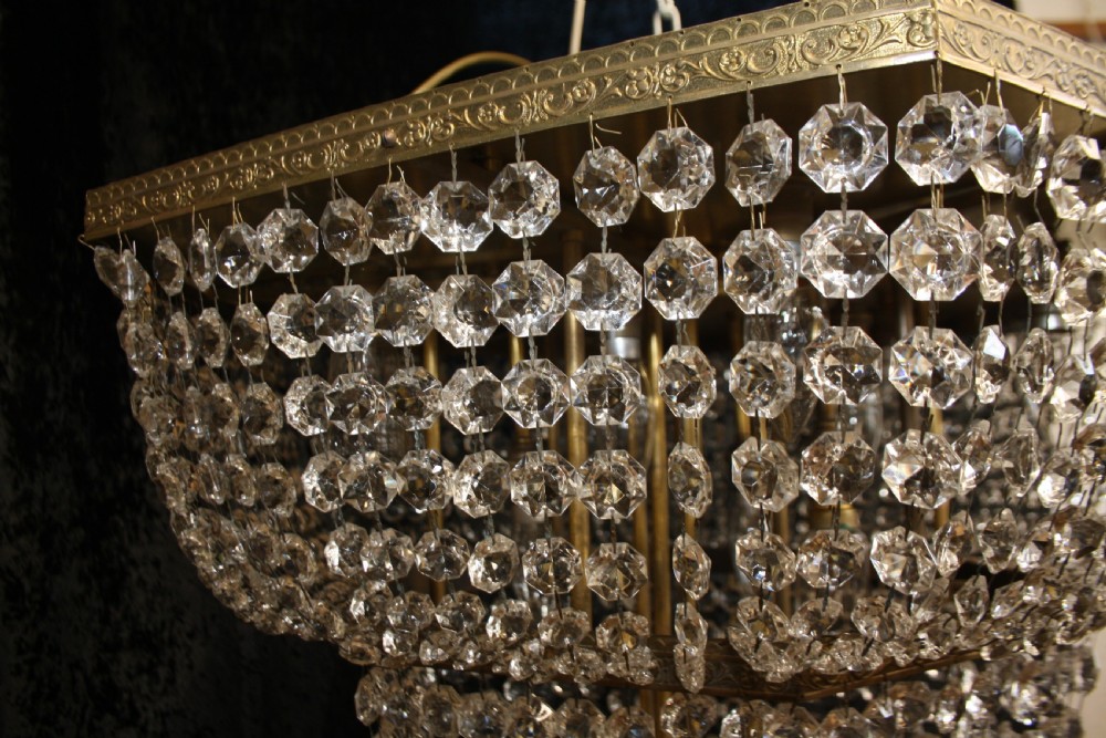 Large hexagon chandelier View VI