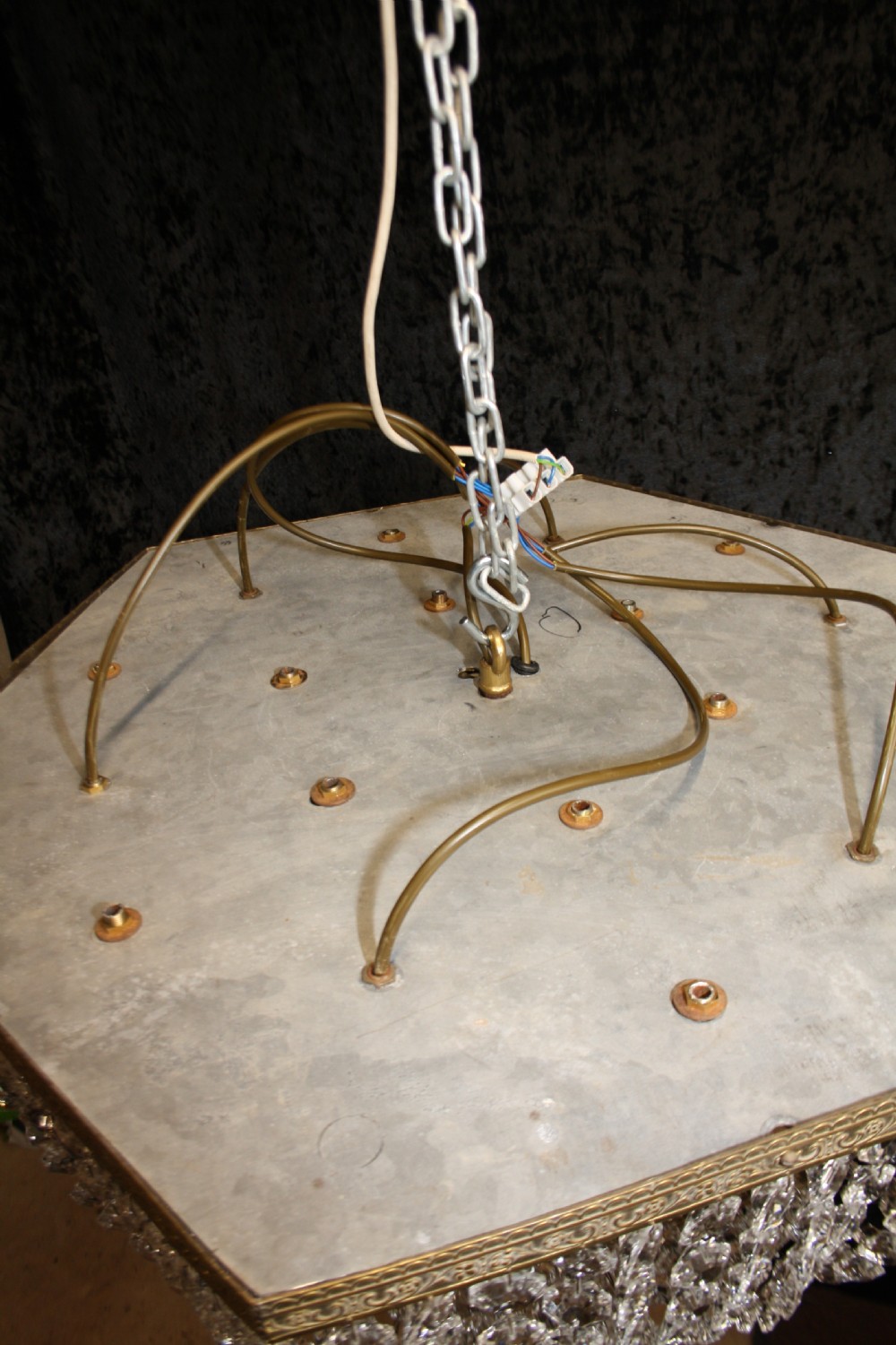 Large hexagon chandelier View VIII