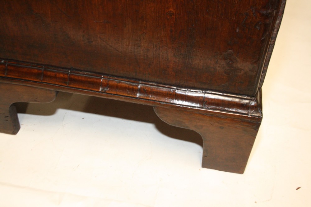 Early 18th century 3F wide C1730 walnut chest of drawers  View VII