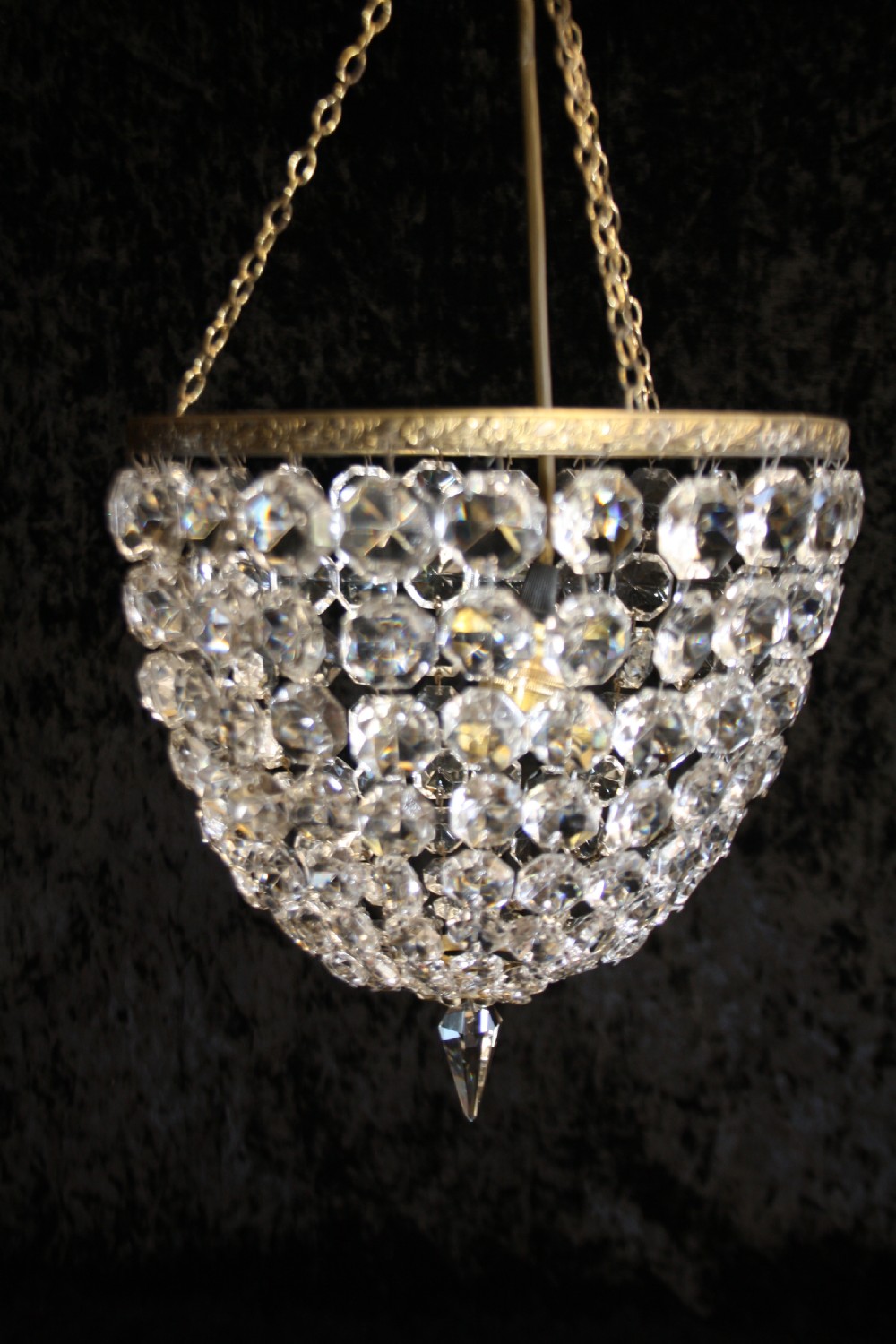 Early 20th century large bag chandelier View VI